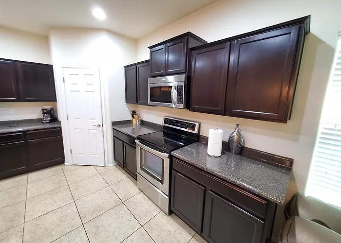 Gasthof Iii, Minutes To Airport And Downtown Phoenix
